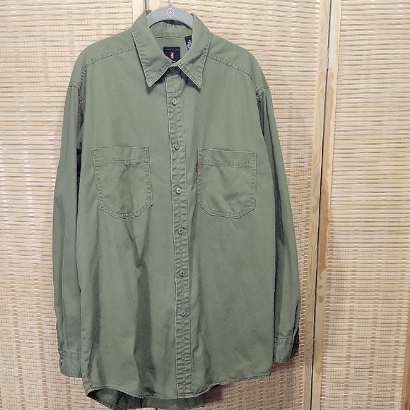 EUC Men's Levi's Button Down Shirt Shacket Red Tab - Olive Green - Size M - Picture 1 of 10